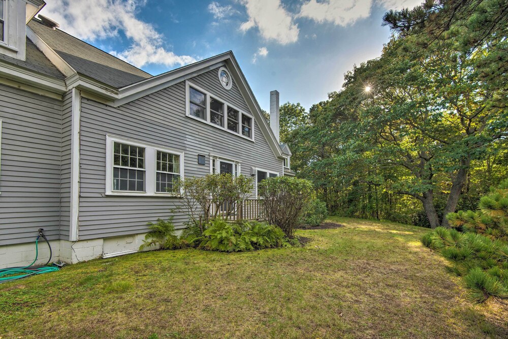 Expansive Beachfront Retreat w/ Outdoor Shower - Property Image 26