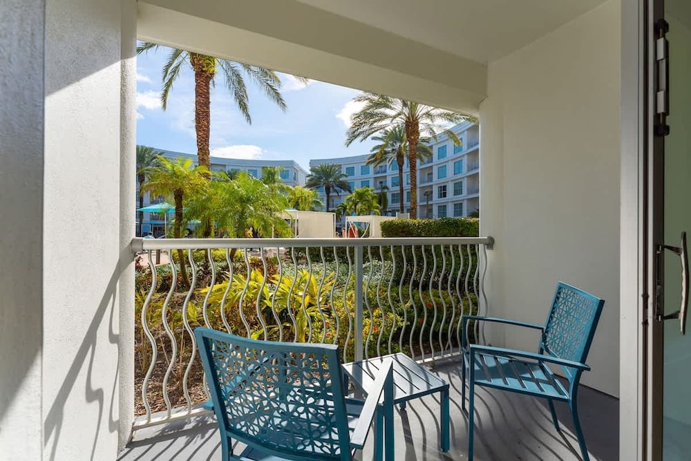 Hotel Apt at Celebration 10 min From Disney