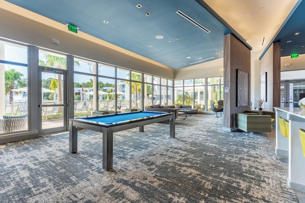 Daytona 2BR Getaway Parking Family & Pet-friendly
