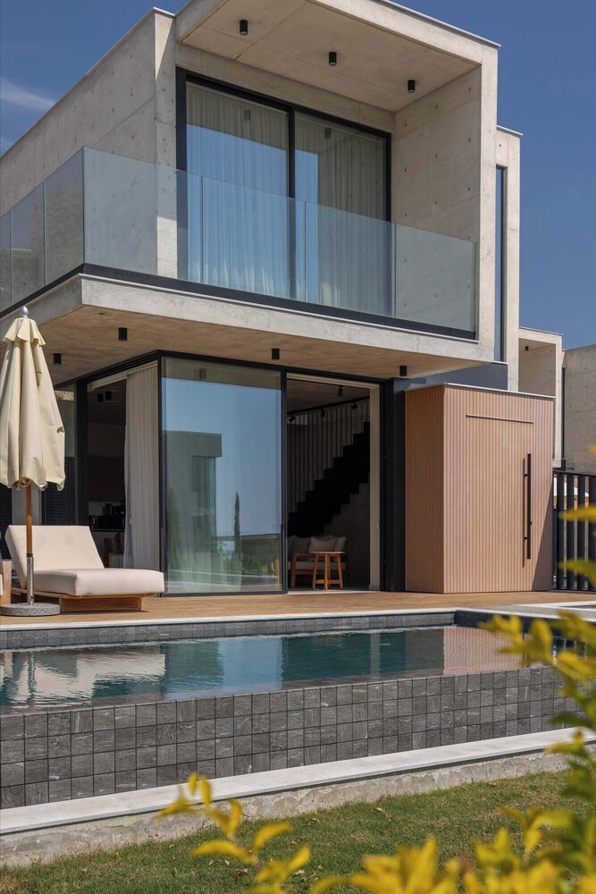 Greenvale Park Villas by Coastalbliss