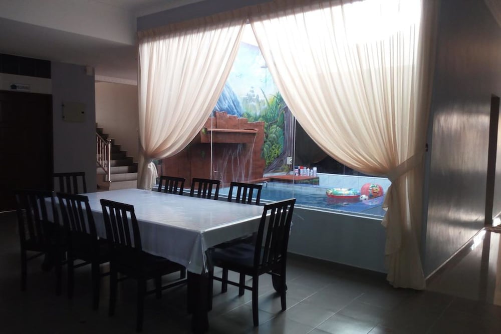 ArRayyan Guesthouse & Homestay