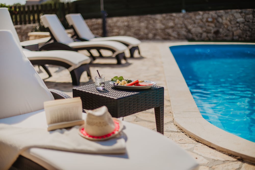 Kalpić Suites & Villa