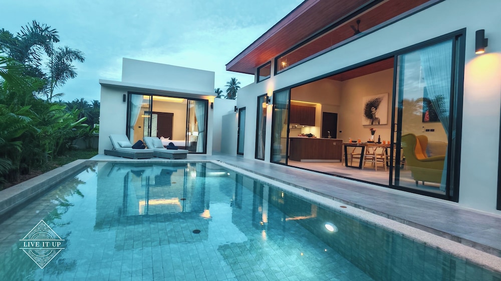 Santi Tara Villas