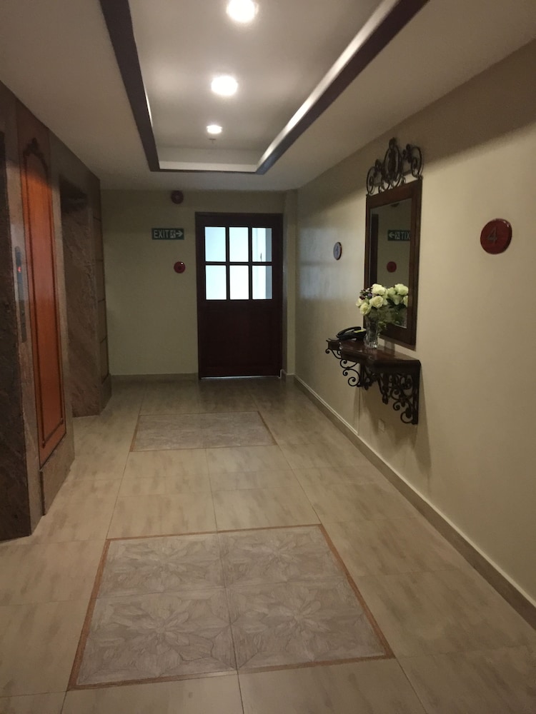 Cebu Vacations - MJ Hotel  Suites - Property Image 19