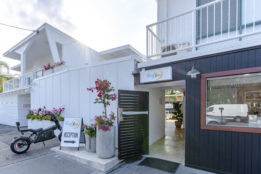 Surf Inn Boutique Backpackers