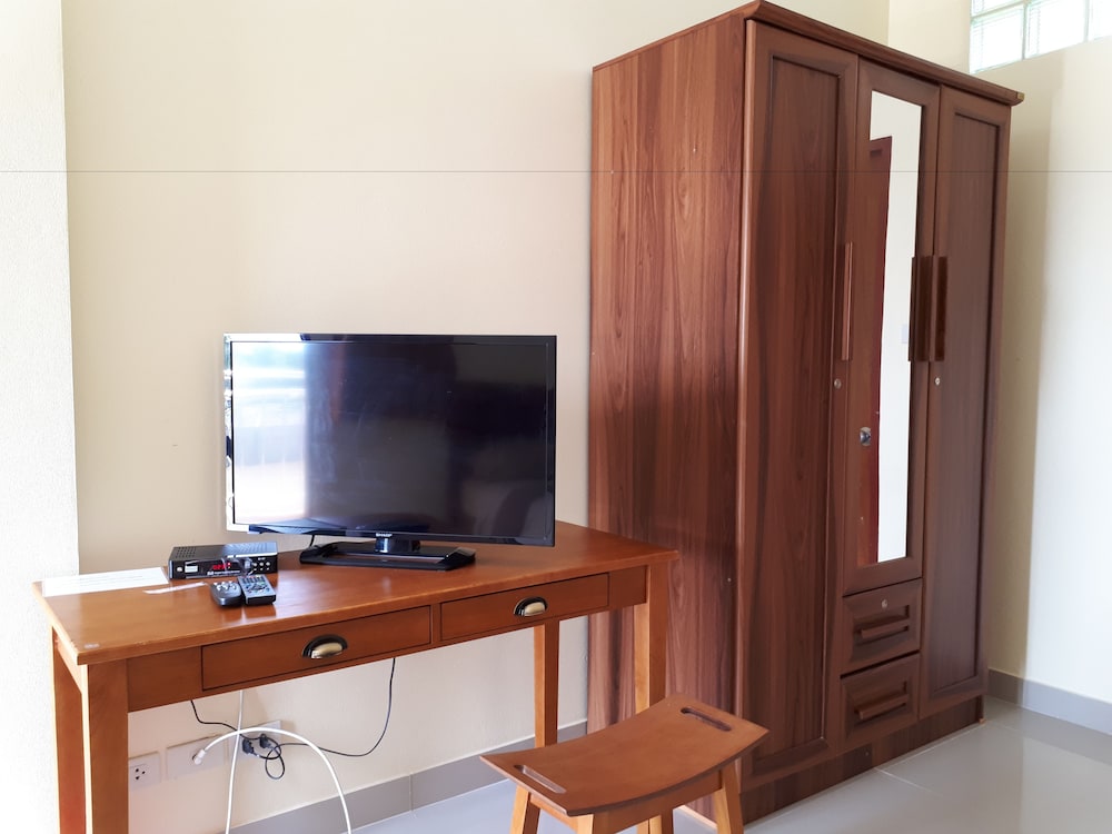 Wattana House