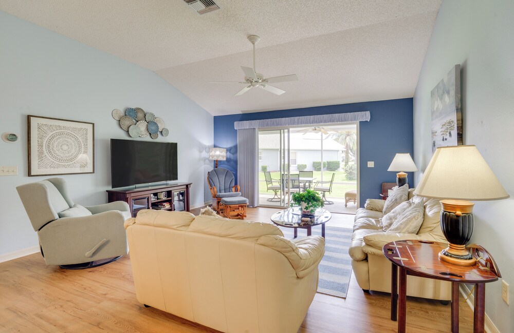 Walk to Community Perks: Home in The Villages