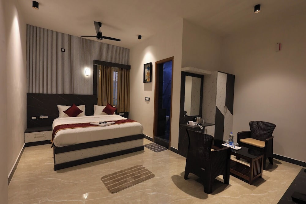 Ozone Hill Resorts