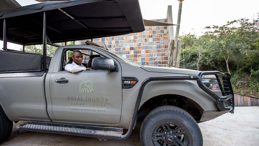 Royal Thonga Safari Lodge
