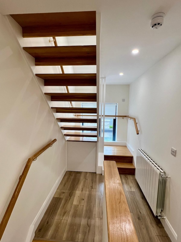 IFSC Townhouse Apartments