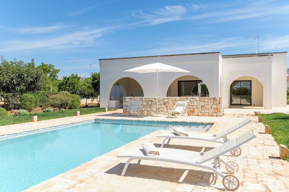 Charme Ostunese con piscina