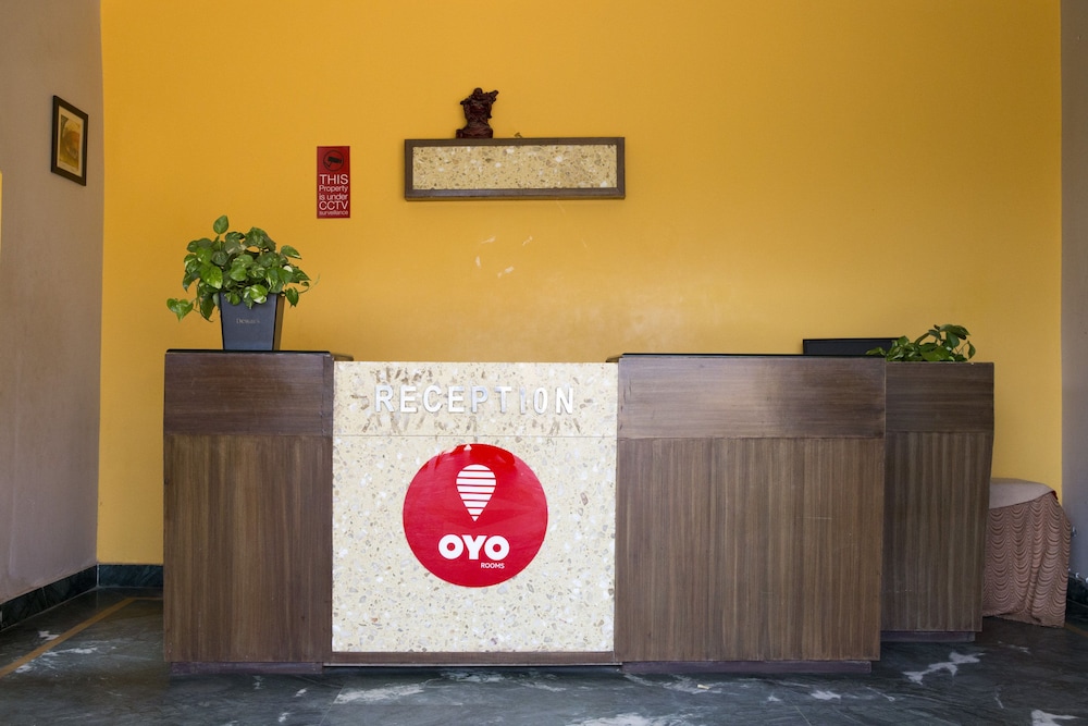OYO 1949 Hotel Surya Garden