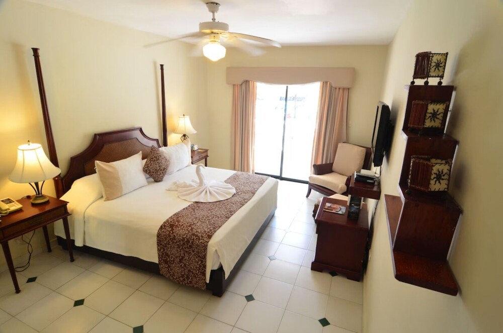 Lifestyle Tropical Beach - All Inclusive