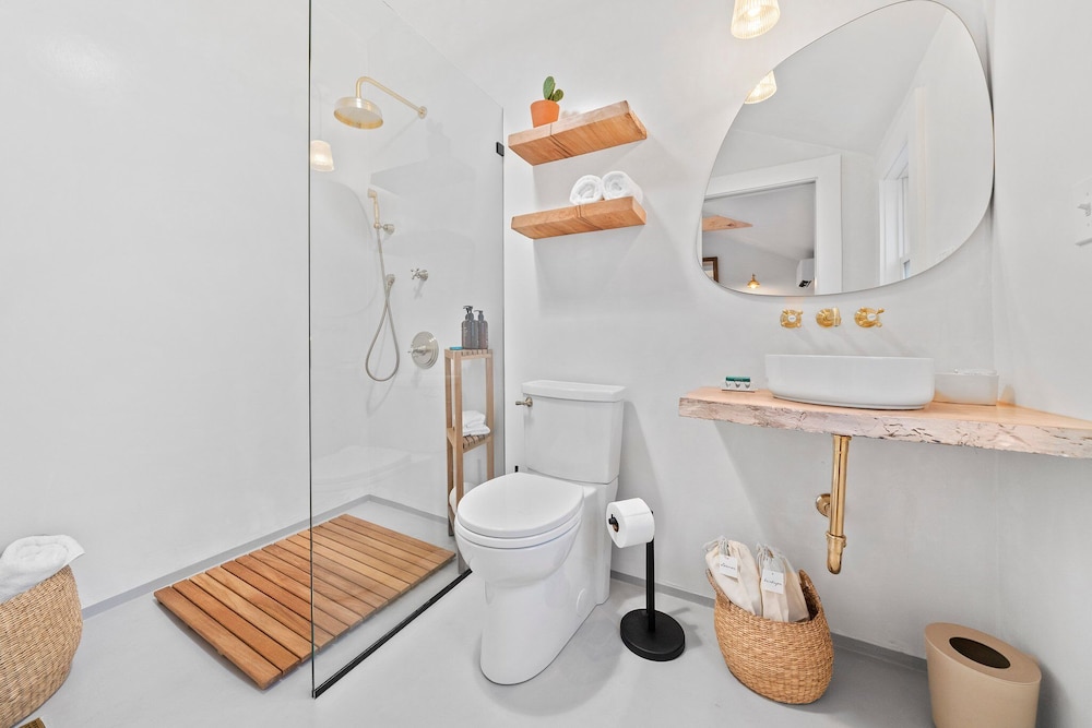 sisu, a boutique motel