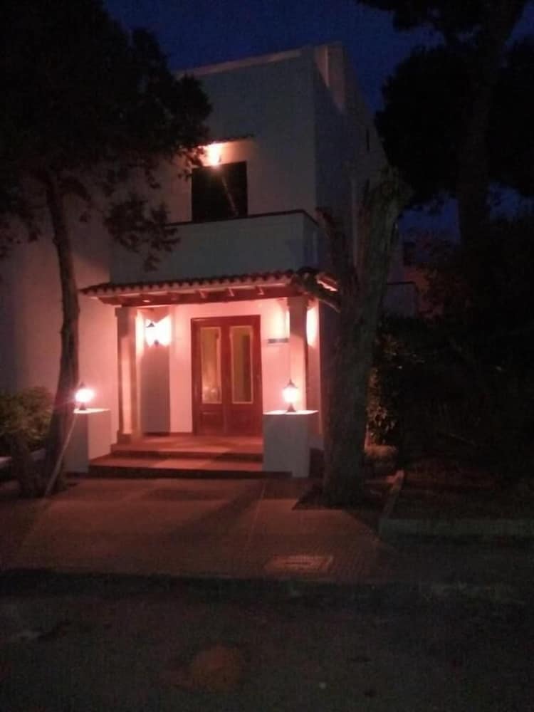 Hostal Tbaida