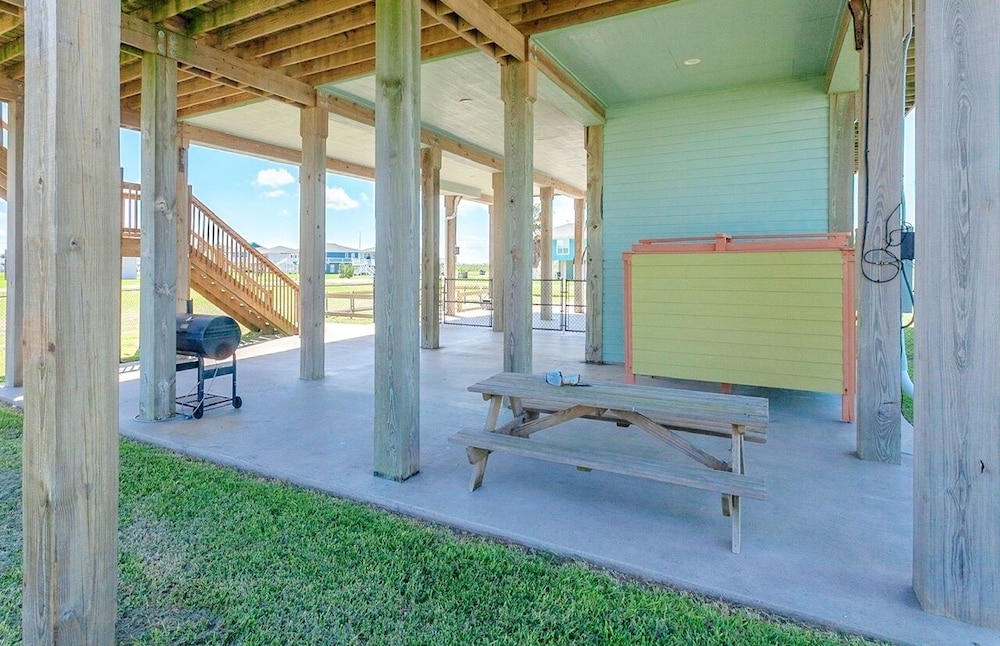 A Sassy Seagull 3 Bedroom Home