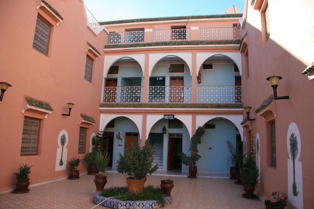 Hotel La Vallée - Image 1