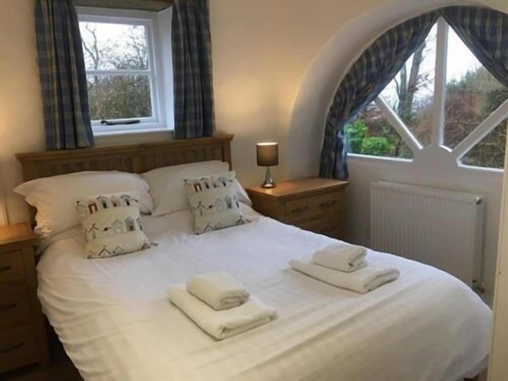 Glebe House Cottages