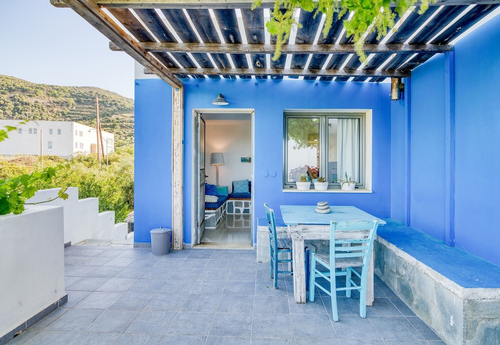 Feel Good Apartment Heraklion view 2
