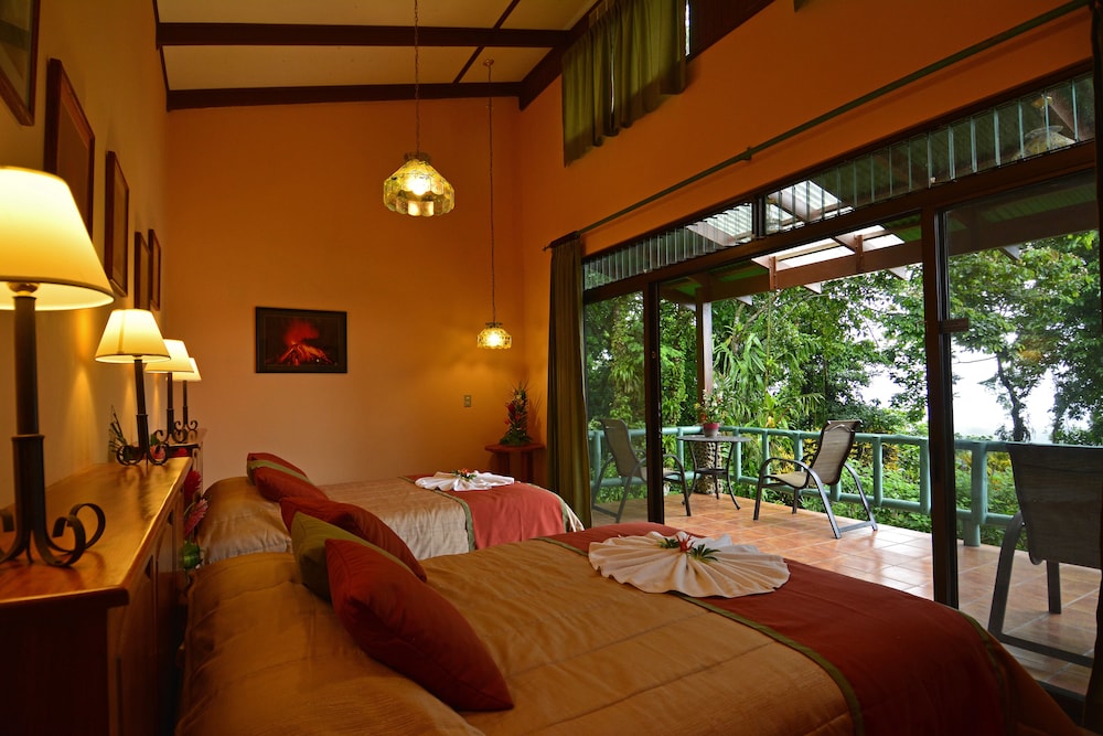 Arenal Observatory Lodge & Trails 4