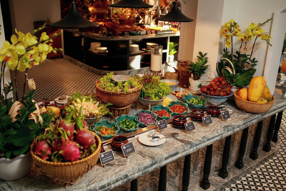 Grand Sunrise Palace Hoi An- A Luxury Indochine Hotel & Spa 18