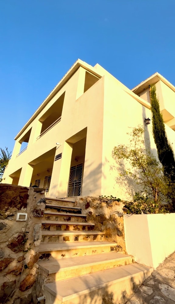 Dar Nesri