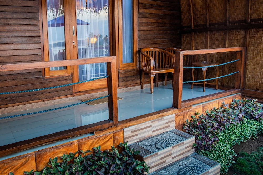 Sundi Ocean Bungalow by ABM