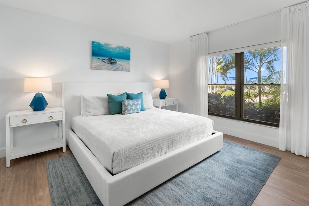 New Remodel Ocean View Pool 75 TV Sleeps 6