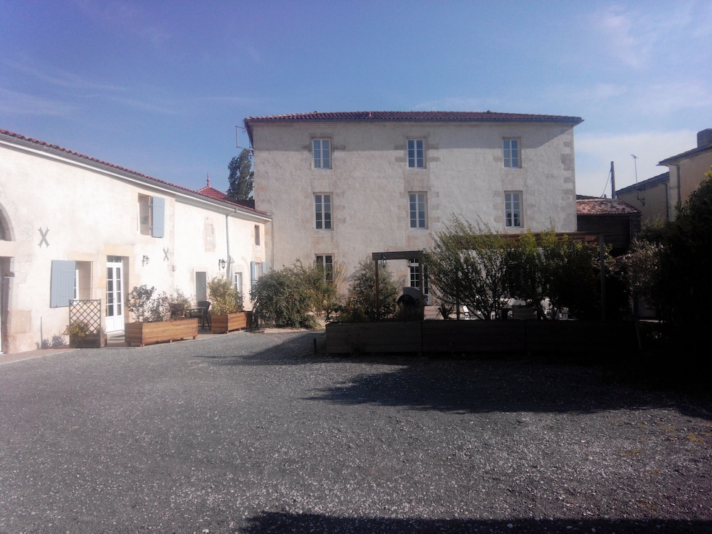Chambre d'Hôtes Le Clos de Gémozac