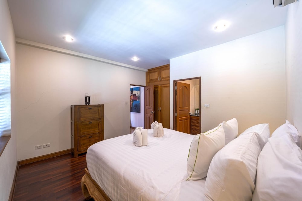 Lovely 3BR Villa in good Location CV3MA