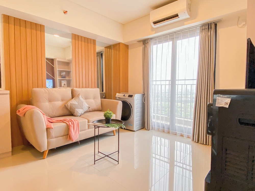Comfortable And Minimalist 2Br At Meikarta Apartment