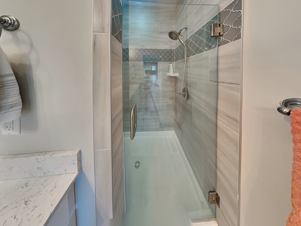 Queens Grant by Topsail Realty