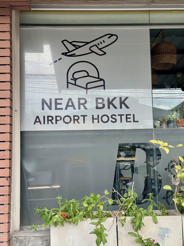 Near BKK Airport Hostel