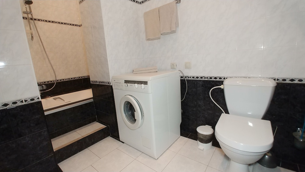 Kyiv Apartments