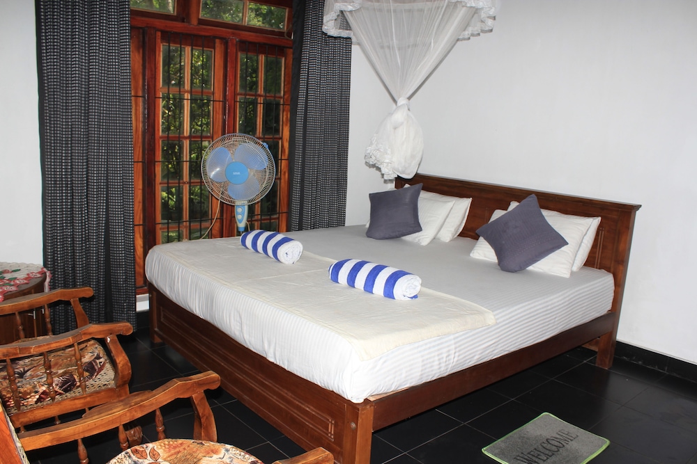 Kandy Shady Trees Villa
