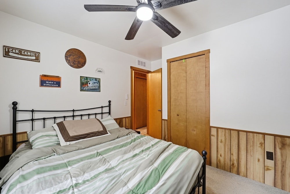 Lewiston Landing: Cozy Lake Access Getaway 3 Bedroom Home
