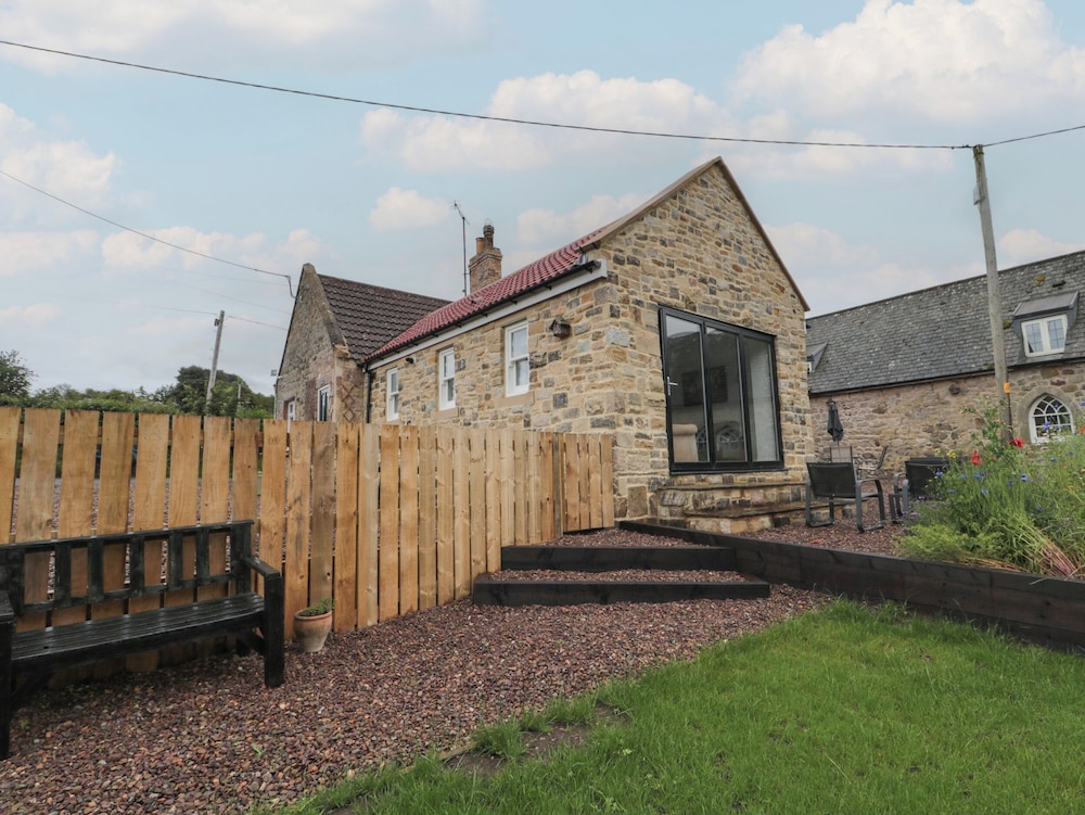 Honeysuckle Cottage