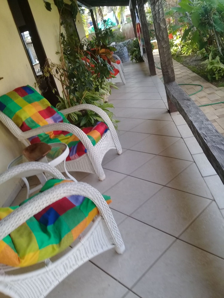 Frida Buzios Suites