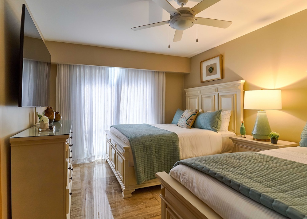 Costa Atlantica Beach Condos