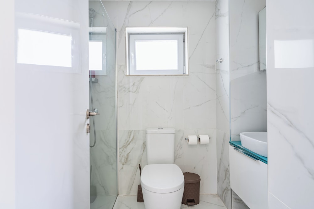 Local Host Living - Signature Apartments in Nicosia