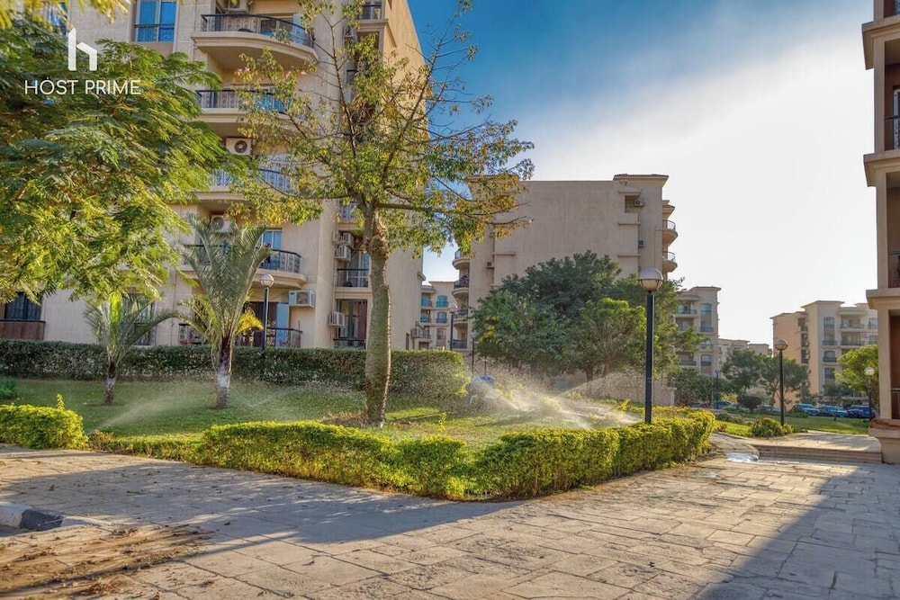 2Beds Apartment in Rehab City