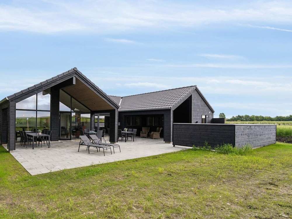 5 Star Holiday Home in Sydals