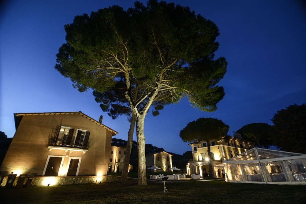Isola Polvese Resort view 5