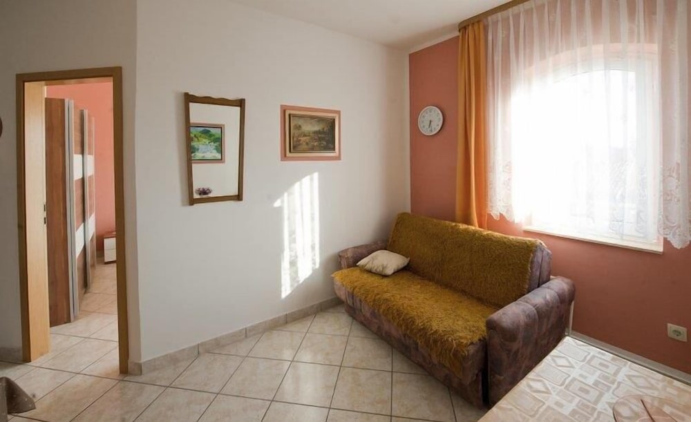 Apartments Pribil en Rab — hotel room