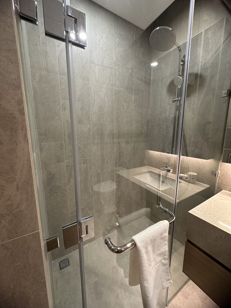 Lancaster Hanoi City Center Apartments
