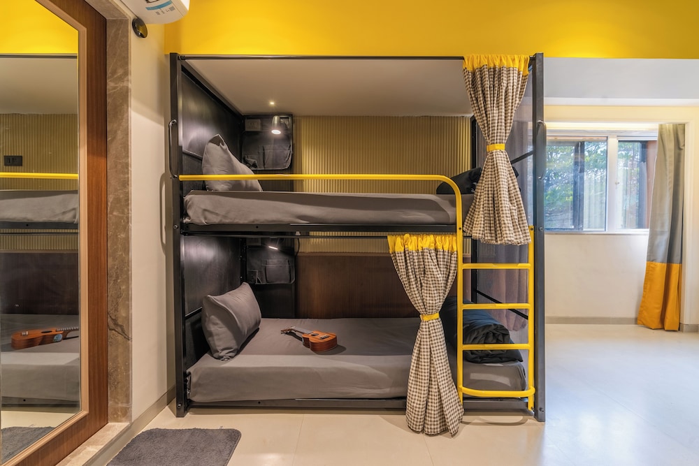 The Hosteller Mumbai, International Airport