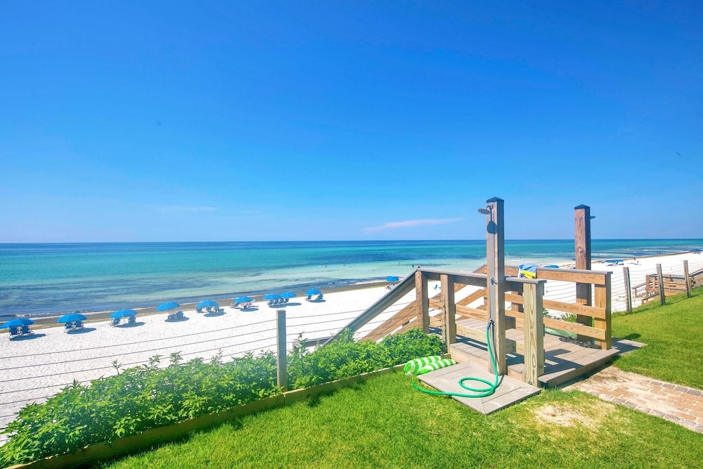 Blue Mountain Beach Villas 5A