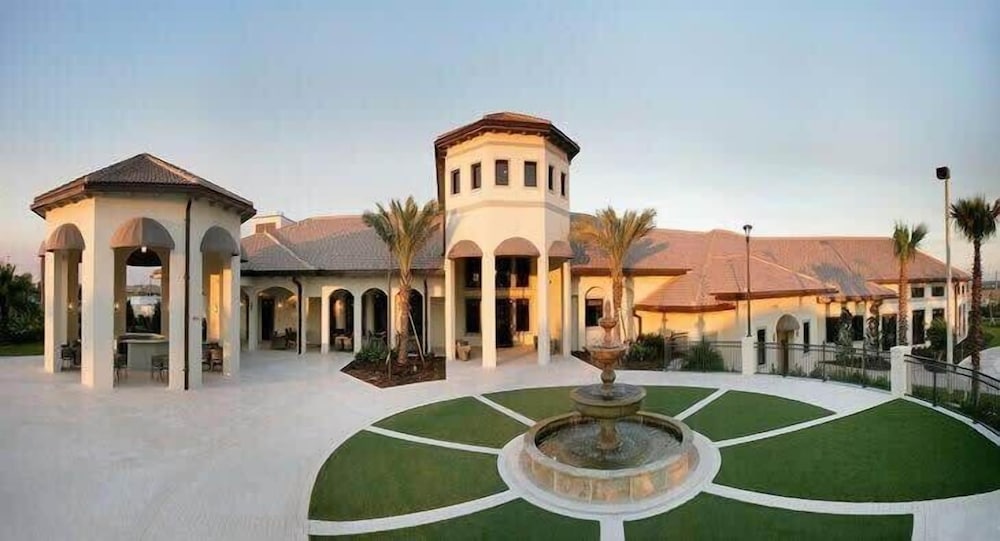 Gorgeous 3Bd Close to Disney @Champions Gate 993