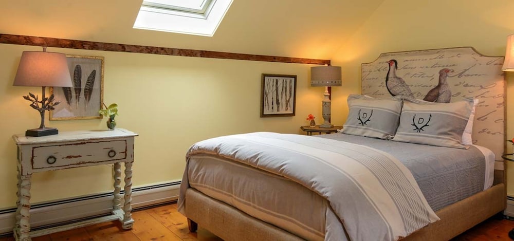 Deer Brook Inn view 5