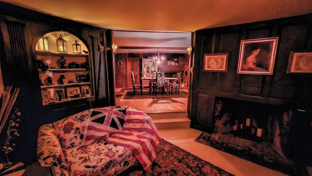 Josiah Keith House view 4